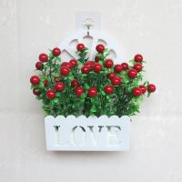 LOVE+富贵果大红 挂墙仿真花套装塑料假花小装饰品摆件家居客厅栅栏墙面壁挂件花篮