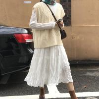 尤柯鸟(yoekbird) 新春优惠时尚韩潮 秋装重工毛衣针织衫V领坎肩马甲背心上衣女潮