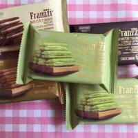 法丽兹新品抹茶慕斯巧克力味曲奇网红香草酸奶夹心饼干零食整箱
