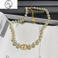 JiMi正圆珍珠项链女颈链轻奢小众设计高级感新款复古锁骨链