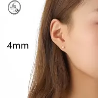 JiMi塑料耳环防过敏时尚新款半圆面包型珍珠耳钉新耳洞耳饰硅胶耳骨钉