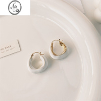 JiMi气质奶油白耳圈耳环小众设计感耳钉女2023年新款潮秋冬高级感耳饰