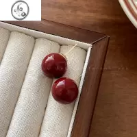 JiMi酒红色豆豆珍珠耳钉女秋冬氛围感复古港风养耳洞耳棒睡觉免摘耳饰