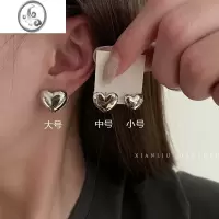 JiMi气质高级感银色爱心耳环2023年新款潮轻奢小众耳扣耳钉设计感耳饰