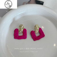 JiMi冬季时髦撞色玫红方形耳环韩国ins小众立体金属喷漆少女心耳饰品