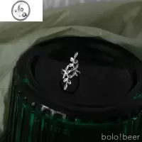 JiMibolo清冷感小叶子枝叶小耳骨夹耳饰小树叶森系温柔气质耳夹无耳洞