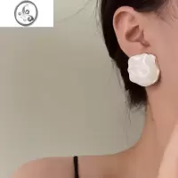 JiMiINS冷淡风不规则设计感个性滴釉白色耳环女夏复古港风气质大耳钉
