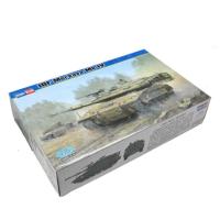 小号手 1/35 以色列 "梅卡瓦"4型主战坦克 82429军事坦克模型沙盘摆设14岁玩具 模型胶水工具