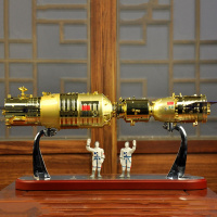1:45神舟十一号飞船与天宫二号对接模型合金神舟11号载人飞船模型 金色