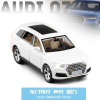 1/32奥迪Q7六开越野车声光回力金属仿真汽车模型玩具车摆件 白色