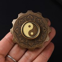 指尖陀螺八卦伏羲纯黄铜夜光持久旋转金属解压神器成人456岁无聊解闷发泄减压玩具节日礼物