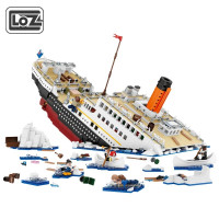 泰坦尼克号 铁达尼号轮船成人小颗粒积木玩具船模潮玩减压