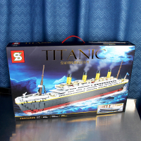新款S牌0400创意皇家邮轮泰坦尼克号船模型正版-男孩益智玩具