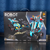 675001-675002越野车大黄蜂机器人 男女孩拼装积木节日礼物