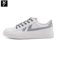 雪千羽 小白鞋女2020新款夏季薄款透气帆布鞋ulzzang百搭网红洋气板鞋子