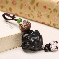 雪千羽 十二生肖桃木小兔子吊坠祥兔钥匙扣手工刻挂件 拍下留言款式默认发黑檀木款