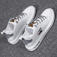 2020新款秋季鞋子男潮流白鞋百搭青少年运动休闲小白板鞋男士潮鞋