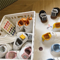 韩国儿童板鞋2020秋款童鞋休闲鞋男童学生小白鞋魔术贴女孩子皮鞋