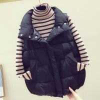 大码羽绒棉服马甲女200斤胖mm短款秋冬韩版宽松无袖棉马夹外套潮