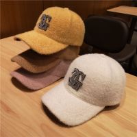 2019新款秋冬帽子女兔毛加厚保暖韩版潮鸭舌帽镶钻字母学生棒球帽