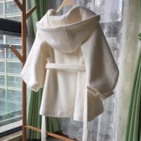 白色毛呢外套女短款小个子连帽呢子大衣女收腰韩版宽松秋冬外套