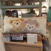 上海迪士尼 暖暖居家系列可爱达菲熊雪莉玫毛绒长款抱枕靠垫枕头