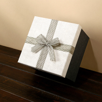 礼品盒 超大伴手盒送女友送男友送老婆老公正方形盒包装盒生日感恩节礼盒