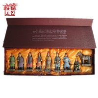 彩色仿工艺品摆件精装9件套礼盒纪念品摆件