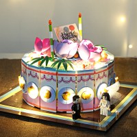 兼容樂高城堡街景渔夫小屋拼装积木女孩成人玩具模型房子别墅 情人礼物蛋糕【送灯组】