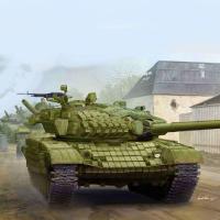 小号手拼装军事模型1/35俄罗斯T72A主战坦克Mod1985 09548 模型+胶水