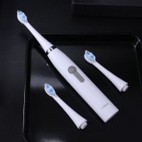 worms电动牙刷男女儿童家用非充电式软毛全自动防水情侣声波牙刷 白色一档三刷头