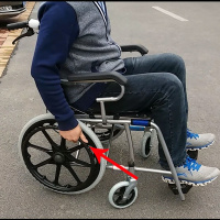 折叠轻便便携轮椅旅游旅行手动老人轮椅车残疾人免充气代步手推车 蓝色升级版(带手圈可自己转动轮子)