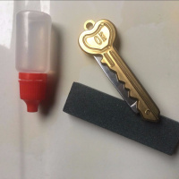 户外迷你随身钥匙刀多功能小刀具 野外求生折叠刀 防身军刀水果刀 金色(心形款+磨刀石+护刀油)