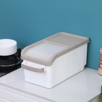 推拉滑盖式米桶塑料储米箱米缸面粉桶密封防虫防潮收纳盒30斤20斤 棕色盖-白色箱体 20斤米箱(送米杯)