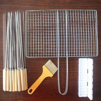 不锈钢烧烤签子网夹烧烤针羊肉串烤肉工具用品夹子户外钢针铁钎子 大号网夹+25只木柄扁+毛刷+穿肉器
