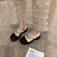 些久网红圆头浅口链条厚底粗跟小皮鞋女漆皮复古松糕一字扣玛丽珍鞋潮