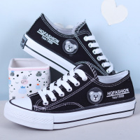 些久春夏季小熊帆布鞋2022年新款少女孩大童板鞋球鞋软底单鞋