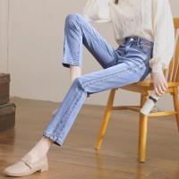微喇牛仔裤女高腰修身2022年新款春季开叉显瘦九分喇叭裤潮百搭威珺