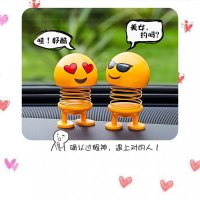 可爱小车男士内饰女神汽车车载装饰用品萌萌车内饰品摆件创意高档 美女约吗[两个装]