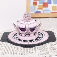 镶钻皇冠汽车香水高档坐式水晶创意车载香水座摆件女性车内装饰品 皇冠+砖防滑垫=淡粉色