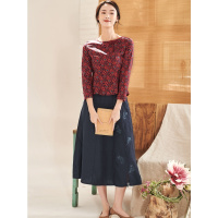 布符夏新款简约大气休闲时尚气质复古修身宽松绣花搭配半身裙