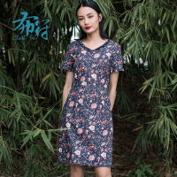 [特卖专区不退]女装秋装腰带拼接中裙 收腰短袖印花V领厚连衣裙