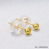 金象珠宝18K黄泡钉光面耳饰3mm 朋友圈新款,珠体由亮面组成,向四面八方反射光芒