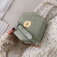 夏季ins超火包包女包2019新款潮韩版百搭单肩斜挎时尚链条小方包女