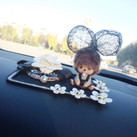 蒙奇奇车内中控台饰品摆件创意可爱韩国车载女士汽车内饰用品 山茶花黑蝴蝶结蒙奇奇+雏菊垫