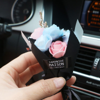 韩国创意永生花干花汽车香水车载出风口香薰新车除异味香水车饰品 水蓝公主粉花束