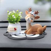 汽车用品创意内饰车饰一路平安小鹿车内装饰品中控台车上车载摆件 优雅+白盆栽+山茶花垫