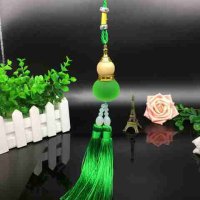 汽车香水挂件车载葫芦挂饰持久淡香吊坠空瓶小车装饰品轿车内摆件 带须绿(绿茶香)