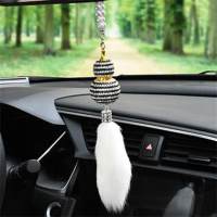 车载汽车香水挂件高档镶钻精油吊坠狐狸毛除异味车内香水挂饰品女 珍珠黑白间链葫芦狐狸毛