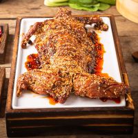 手撕兔整只 麻辣即食 双流王妈烤肉香辣五香小吃